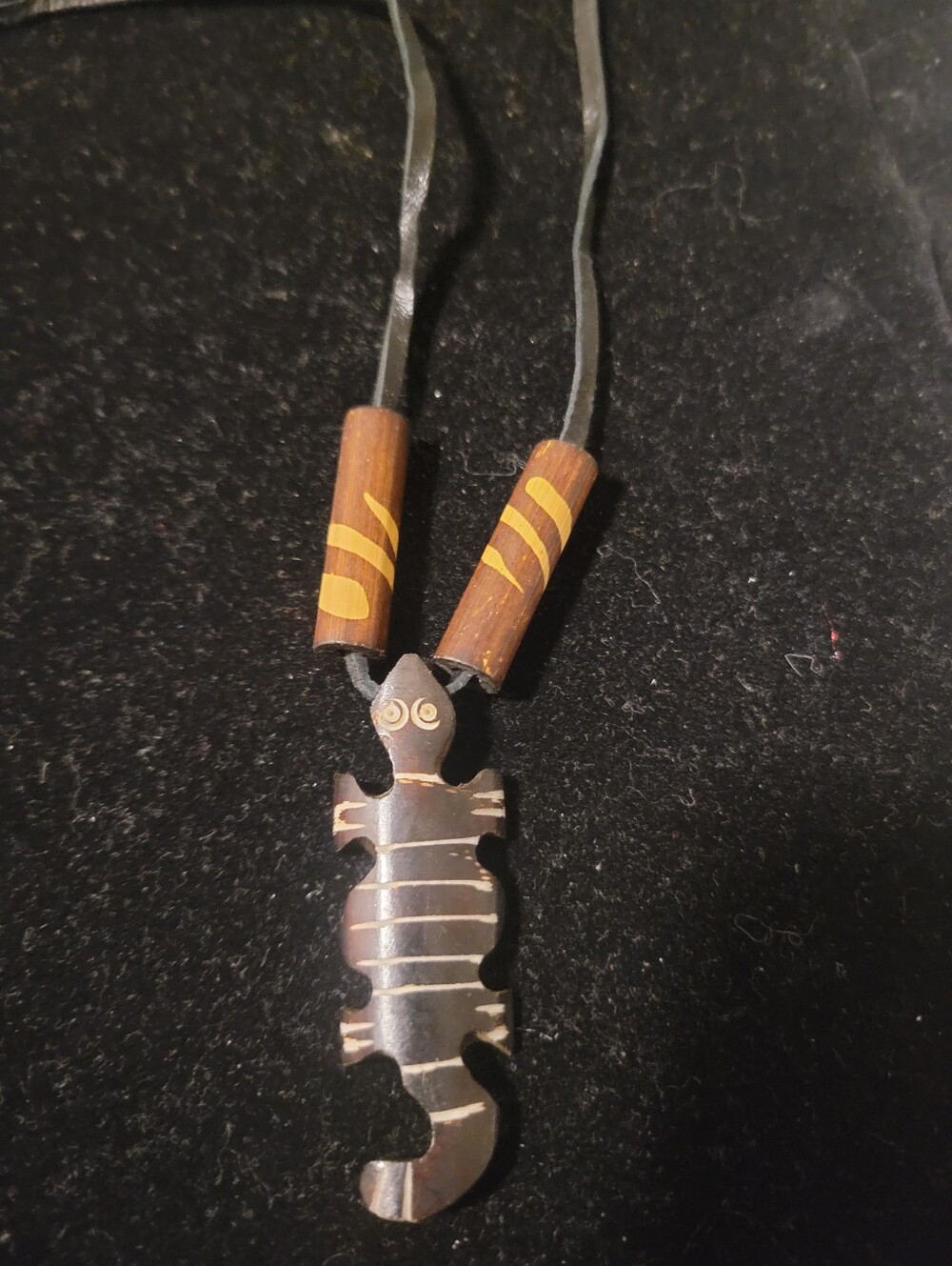 Handcrafted Brown Wooden Lizard Pendant Unisex